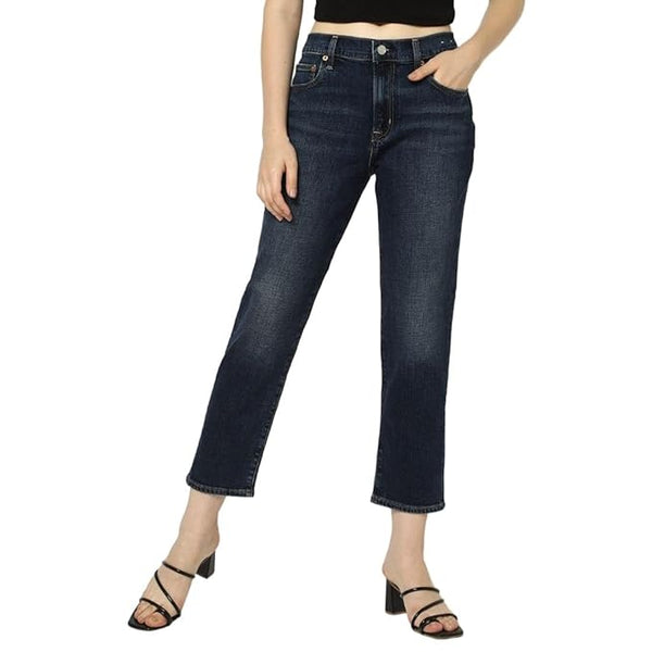 GAP Women’s Relaxed Fit Mid Rise Mid Washed Jeans (Dark Blue)